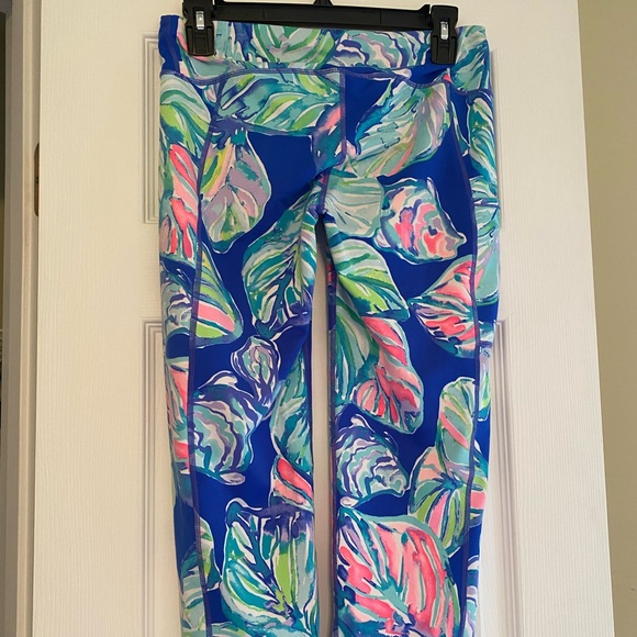 Lilly Pulitzer Weekender Cropped Pant - Picture 4 of 4